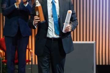 El Cabildo entrega sus honores y distinciones a 19 personas y entidades por su labor en favor de la sociedad grancanaria/TA.